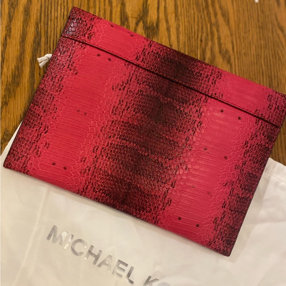 Michael Kors Pink Envelope Clutch - Picture 3 of 6